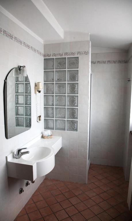 Hotel Del Sole Sora Oda fotoğraf