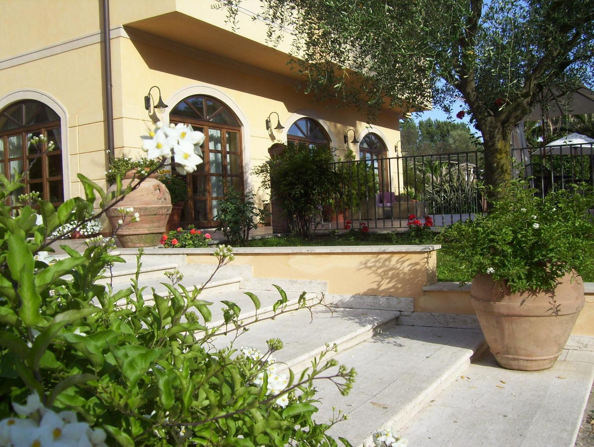 Hotel Del Sole Sora Dış mekan fotoğraf