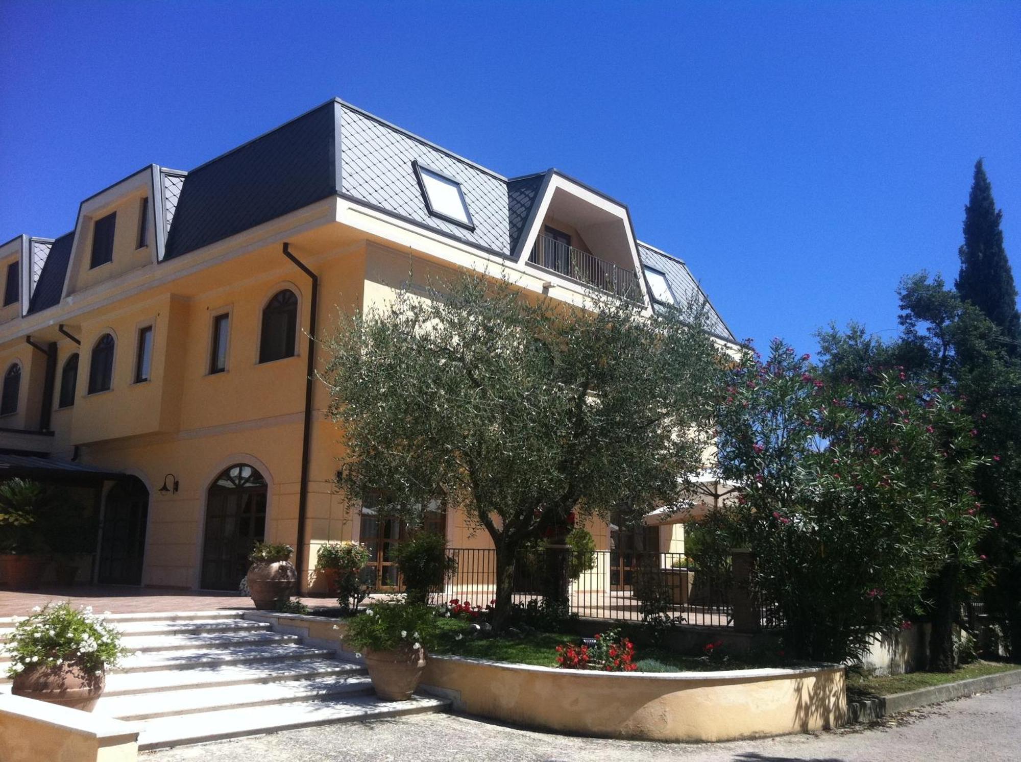 Hotel Del Sole Sora Dış mekan fotoğraf